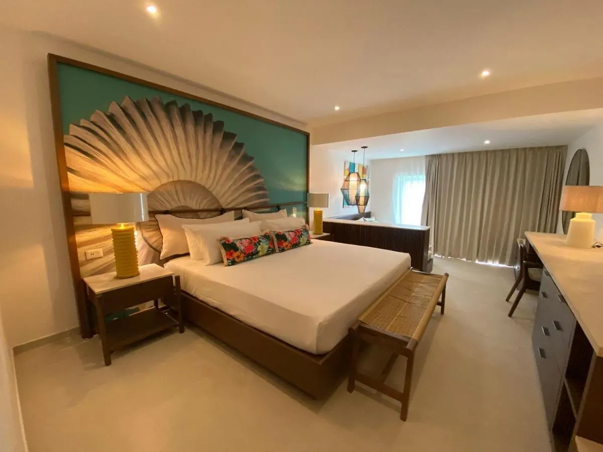 Caribe Deluxe Princess Punta Cana Resort