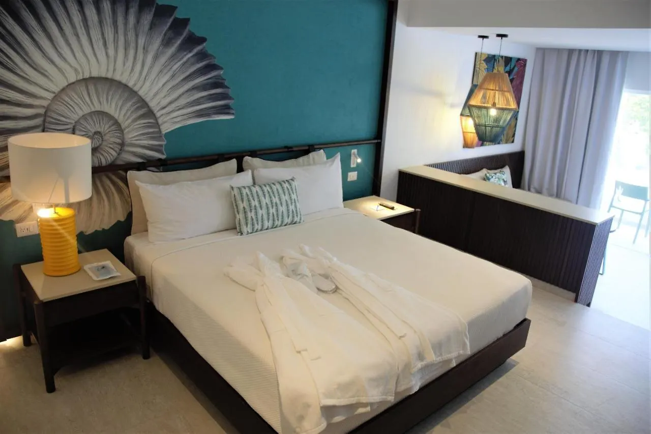 Caribe Deluxe Princess Punta Cana Resort