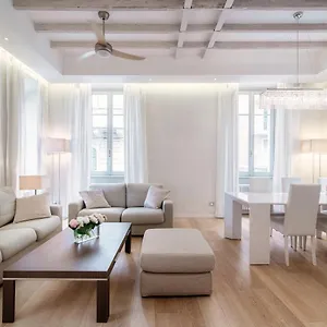 heart-soul-luxury-loft-in-como-by-house-of-travelers.it-lombardy.com/